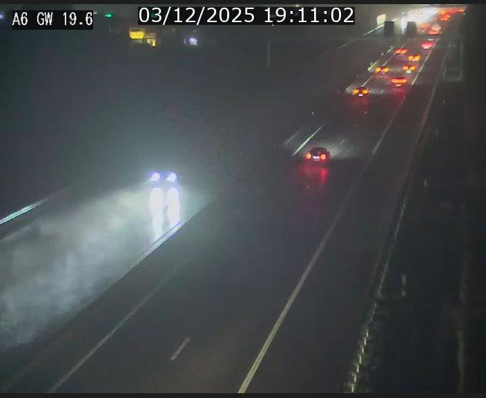 <h2>Traffic live webcam Luxembourg - Steinfort - A6 - BK 19.6 - direction Belgique</h2>