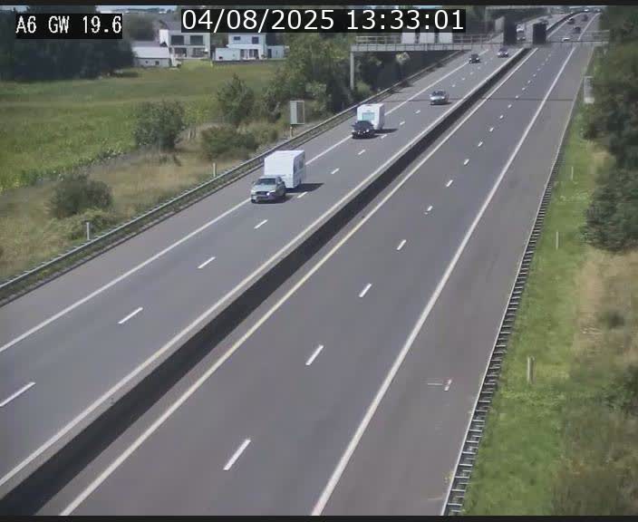 <h2>Traffic live webcam Luxembourg - Steinfort - A6 - BK 19.6 - direction Belgique</h2>