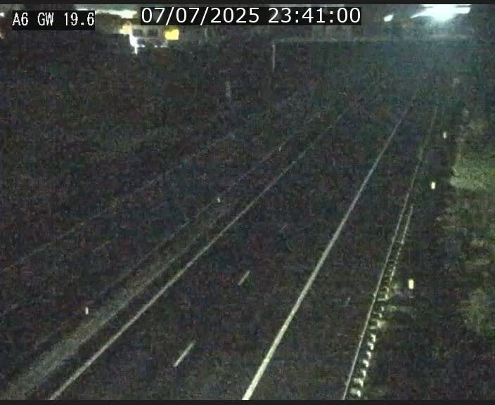 <h2>Traffic live webcam Luxembourg - Steinfort - A6 - BK 19.6 - direction Belgique</h2>