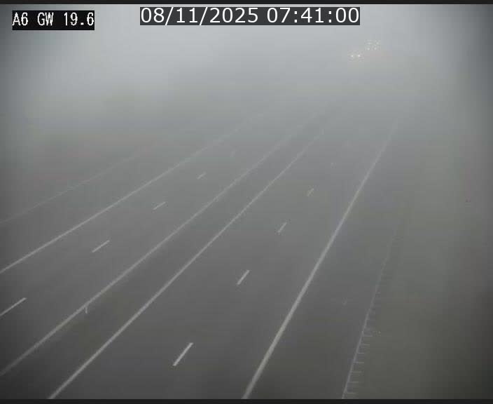 <h2>Traffic live webcam Luxembourg - Steinfort - A6 - BK 19.6 - direction Belgique</h2>