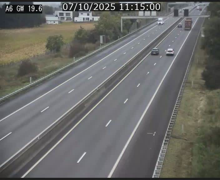 <h2>Traffic live webcam Luxembourg - Steinfort - A6 - BK 19.6 - direction Belgique</h2>