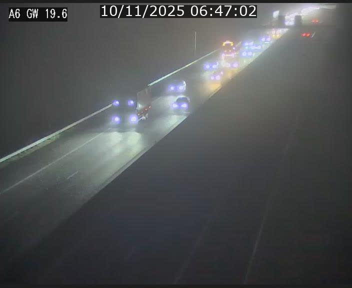 <h2>Traffic live webcam Luxembourg - Steinfort - A6 - BK 19.6 - direction Belgique</h2>