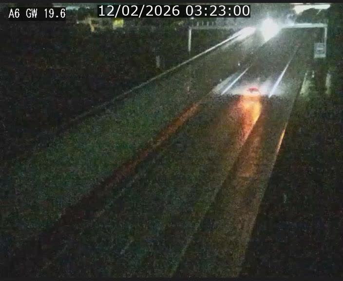 <h2>Traffic live webcam Luxembourg - Steinfort - A6 - BK 19.6 - direction Belgique</h2>