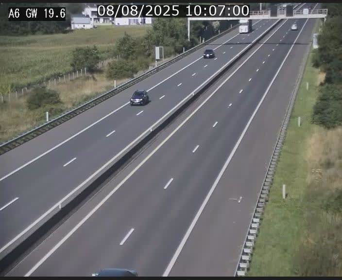 <h2>Traffic live webcam Luxembourg - Steinfort - A6 - BK 19.6 - direction Belgique</h2>