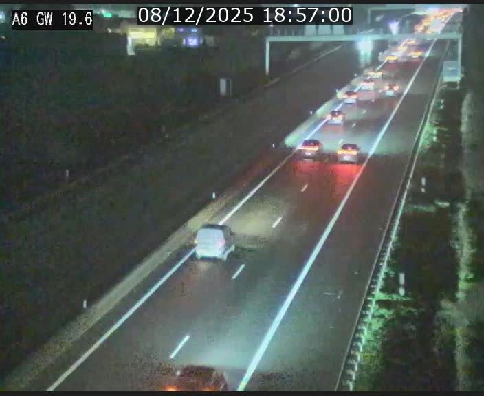 <h2>Traffic live webcam Luxembourg - Steinfort - A6 - BK 19.6 - direction Belgique</h2>