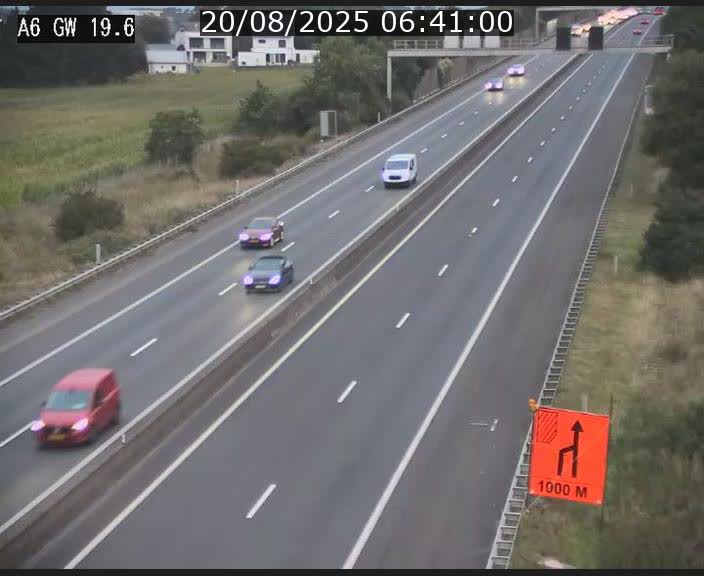 <h2>Traffic live webcam Luxembourg - Steinfort - A6 - BK 19.6 - direction Belgique</h2>