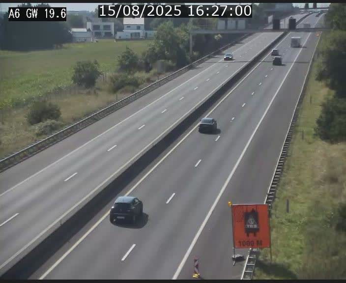 <h2>Traffic live webcam Luxembourg - Steinfort - A6 - BK 19.6 - direction Belgique</h2>
