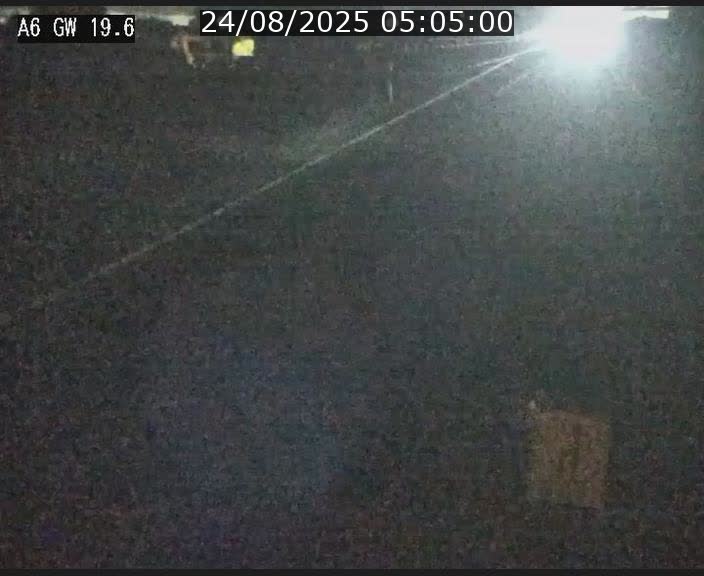 <h2>Traffic live webcam Luxembourg - Steinfort - A6 - BK 19.6 - direction Belgique</h2>