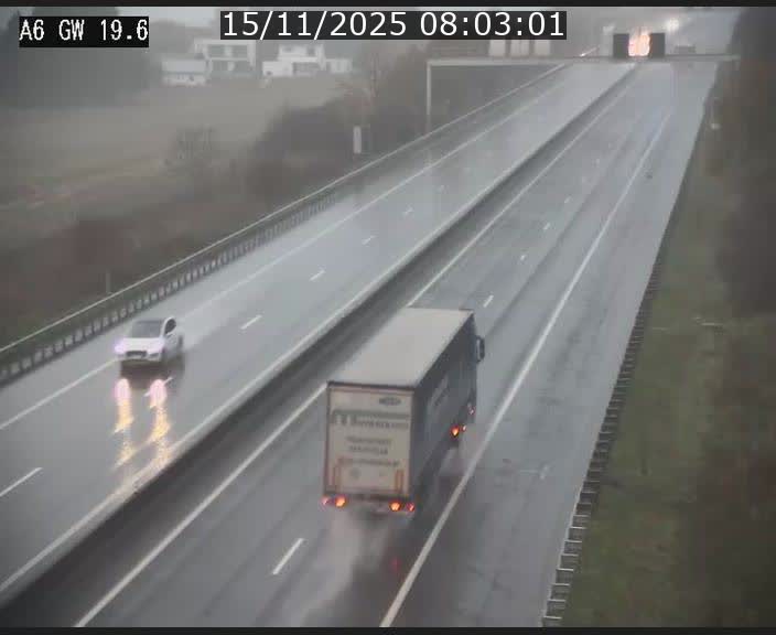 <h2>Traffic live webcam Luxembourg - Steinfort - A6 - BK 19.6 - direction Belgique</h2>