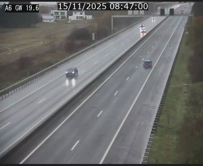 <h2>Traffic live webcam Luxembourg - Steinfort - A6 - BK 19.6 - direction Belgique</h2>