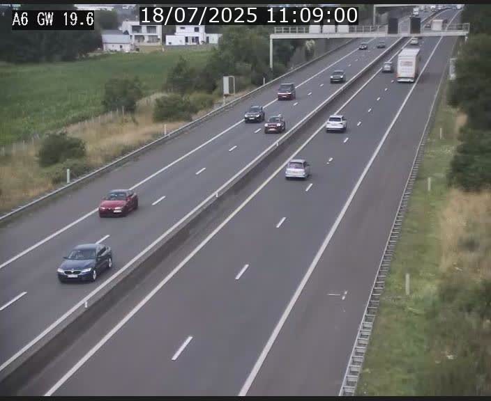 <h2>Traffic live webcam Luxembourg - Steinfort - A6 - BK 19.6 - direction Belgique</h2>