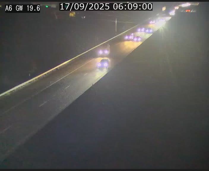 <h2>Traffic live webcam Luxembourg - Steinfort - A6 - BK 19.6 - direction Belgique</h2>