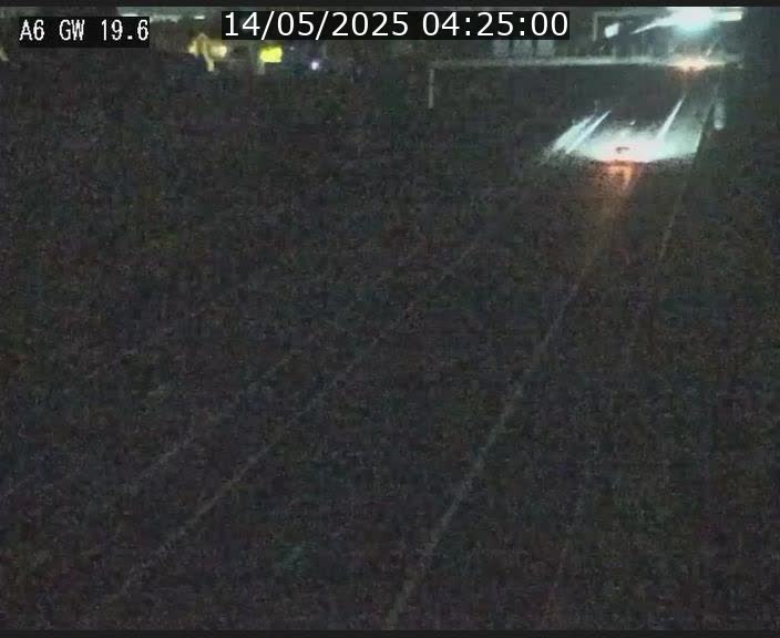 Traffic live webcam Luxembourg - Steinfort - A6 - BK 19.6 - direction Belgique