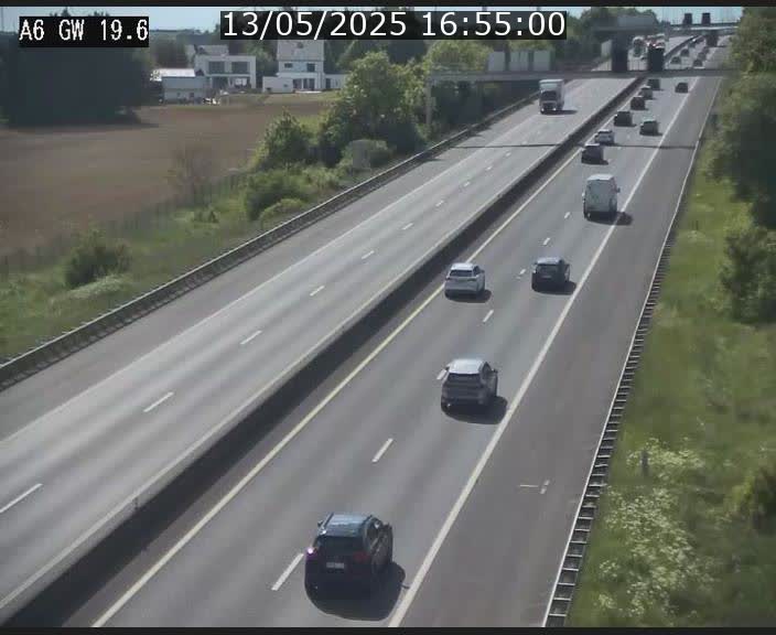 Traffic live webcam Luxembourg - Steinfort - A6 - BK 19.6 - direction Belgique