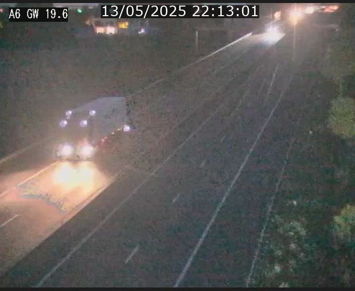 Traffic live webcam Luxembourg - Steinfort - A6 - BK 19.6 - direction Belgique