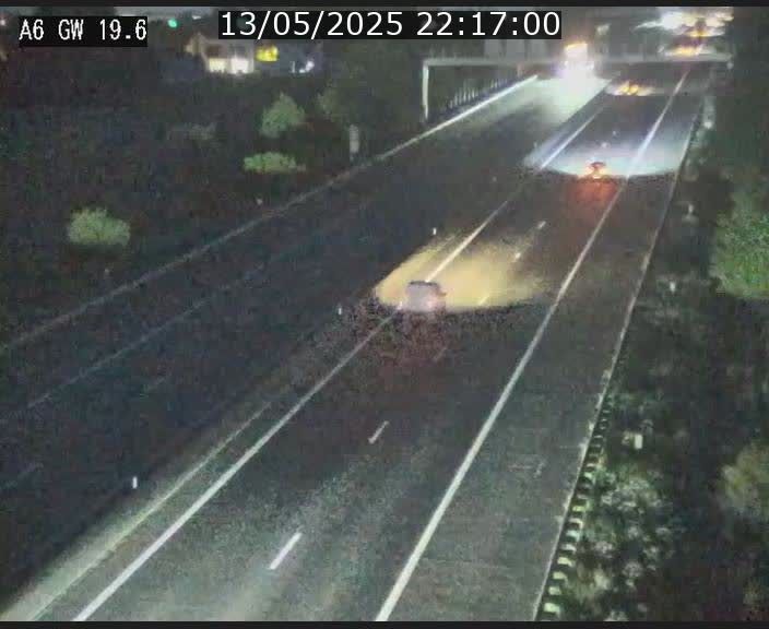 Traffic live webcam Luxembourg - Steinfort - A6 - BK 19.6 - direction Belgique