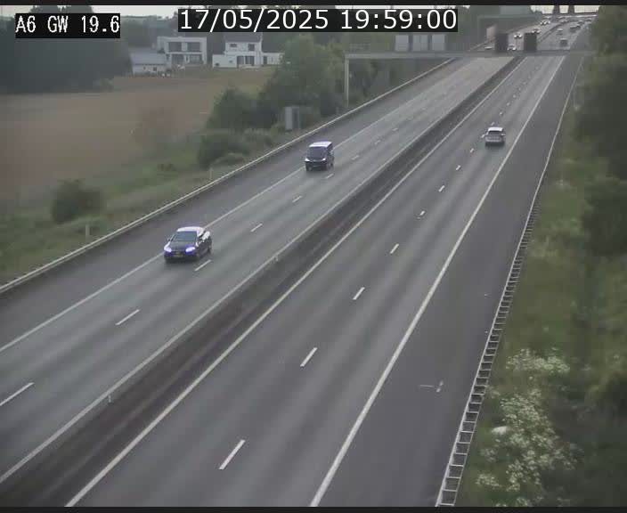 Traffic live webcam Luxembourg - Steinfort - A6 - BK 19.6 - direction Belgique