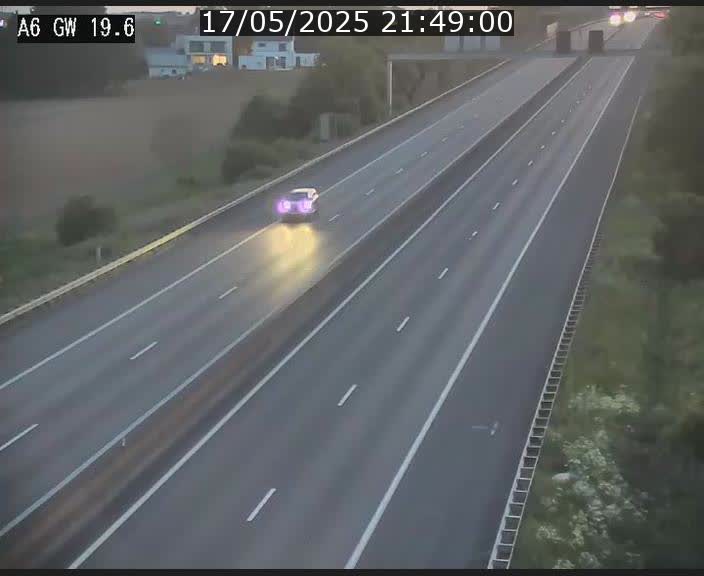 Traffic live webcam Luxembourg - Steinfort - A6 - BK 19.6 - direction Belgique