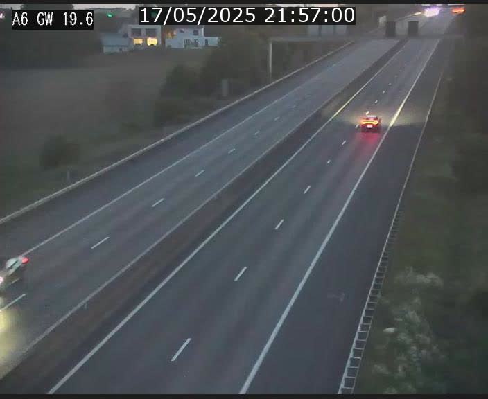 Traffic live webcam Luxembourg - Steinfort - A6 - BK 19.6 - direction Belgique