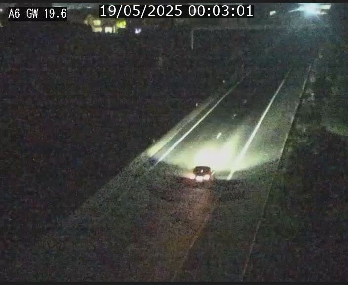 Traffic live webcam Luxembourg - Steinfort - A6 - BK 19.6 - direction Belgique