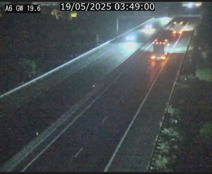 Traffic live webcam Luxembourg - Steinfort - A6 - BK 19.6 - direction Belgique