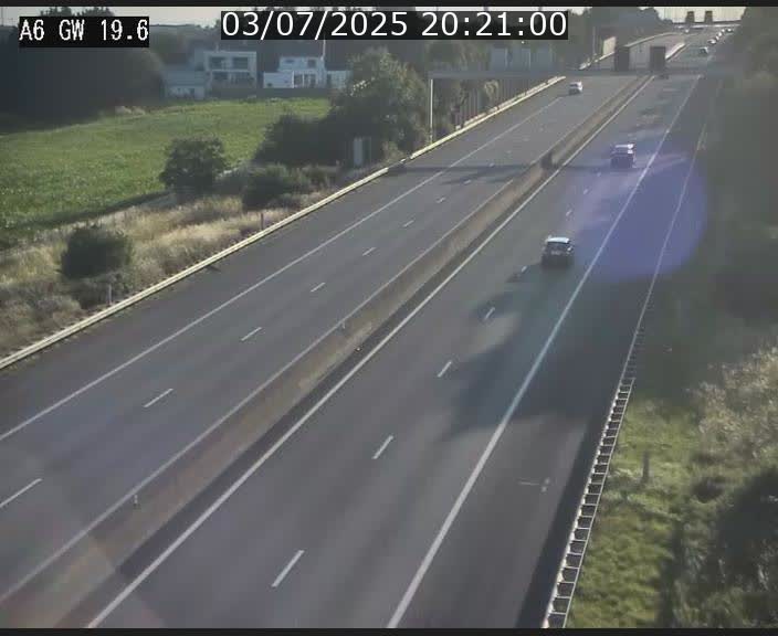 Traffic live webcam Luxembourg - Steinfort - A6 - BK 19.6 - direction Belgique