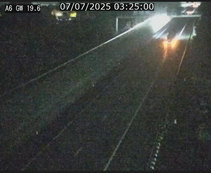 Traffic live webcam Luxembourg - Steinfort - A6 - BK 19.6 - direction Belgique
