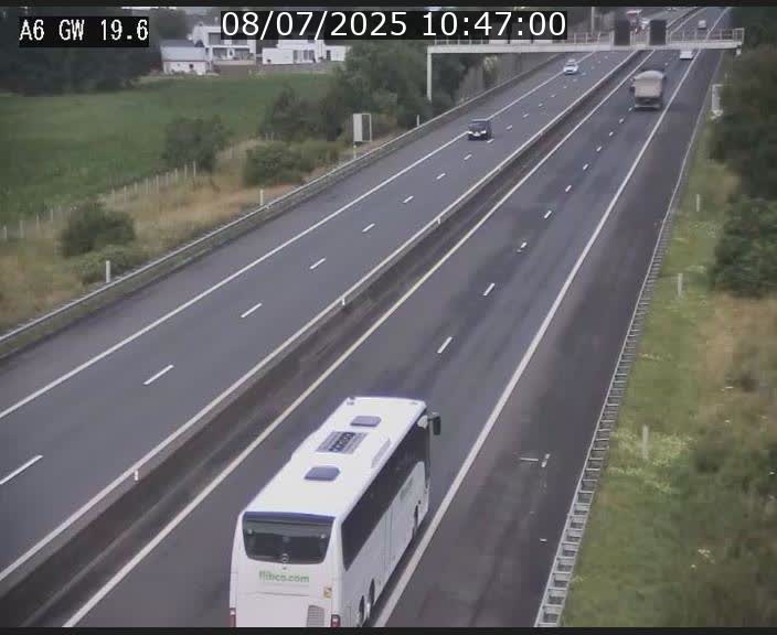 Traffic live webcam Luxembourg - Steinfort - A6 - BK 19.6 - direction Belgique