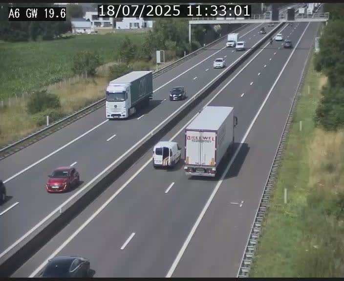 Traffic live webcam Luxembourg - Steinfort - A6 - BK 19.6 - direction Belgique