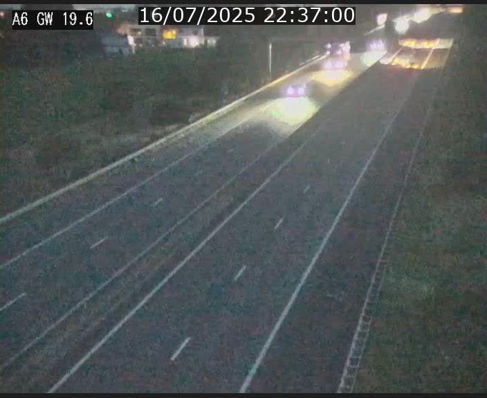 Traffic live webcam Luxembourg - Steinfort - A6 - BK 19.6 - direction Belgique