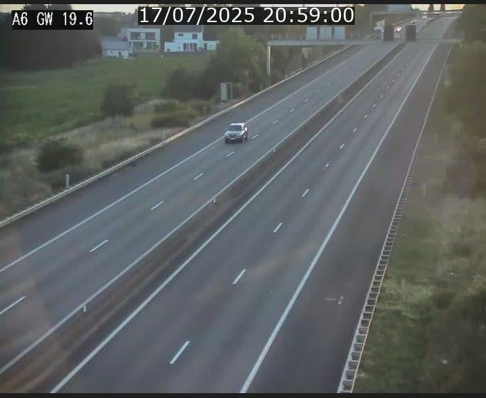 Traffic live webcam Luxembourg - Steinfort - A6 - BK 19.6 - direction Belgique