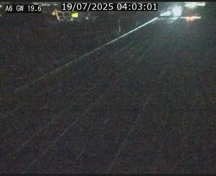 Traffic live webcam Luxembourg - Steinfort - A6 - BK 19.6 - direction Belgique