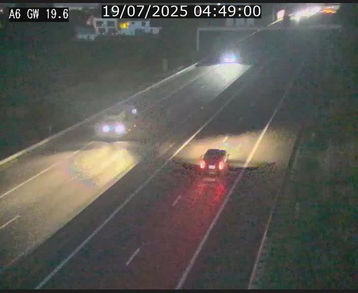 Traffic live webcam Luxembourg - Steinfort - A6 - BK 19.6 - direction Belgique