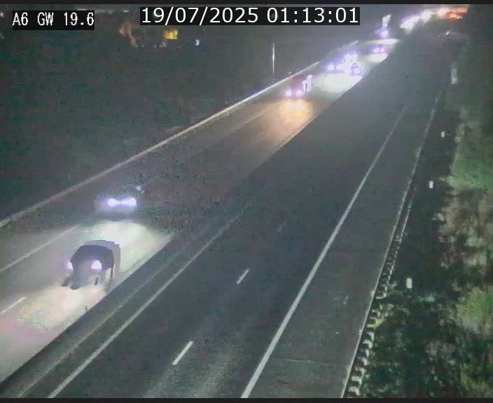 Traffic live webcam Luxembourg - Steinfort - A6 - BK 19.6 - direction Belgique