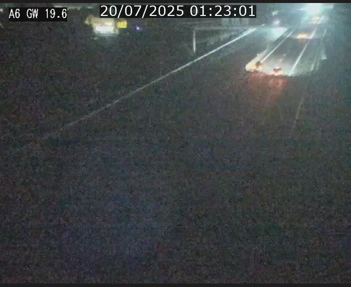Traffic live webcam Luxembourg - Steinfort - A6 - BK 19.6 - direction Belgique