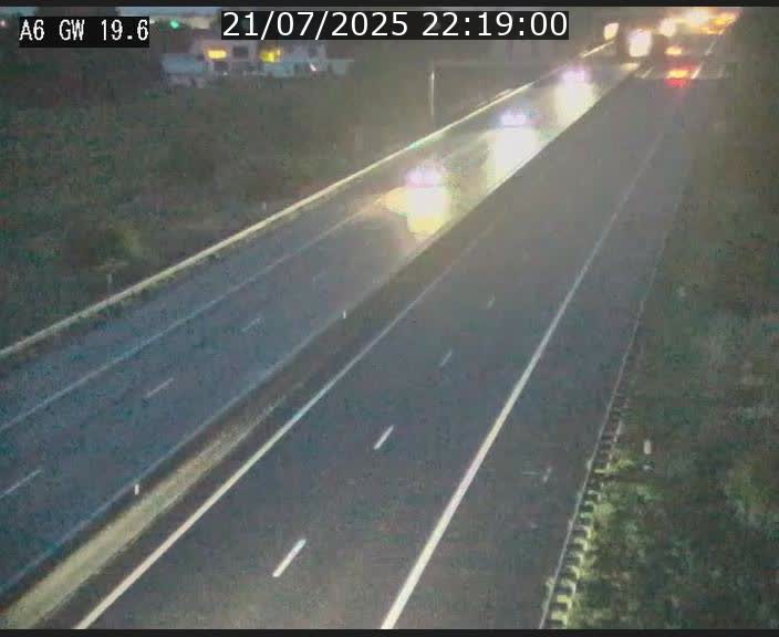 Traffic live webcam Luxembourg - Steinfort - A6 - BK 19.6 - direction Belgique