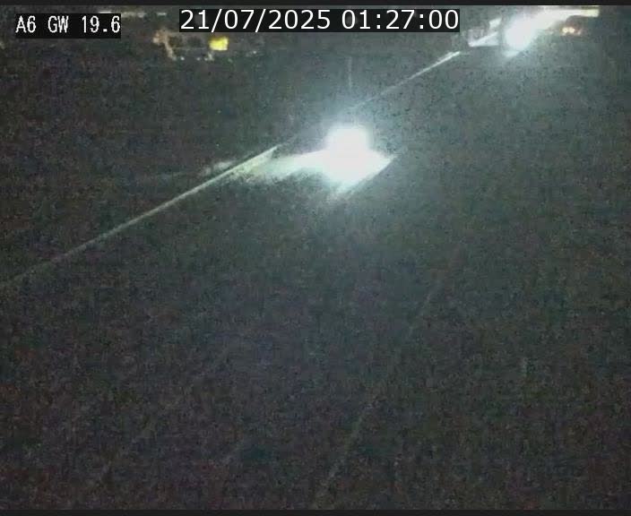 Traffic live webcam Luxembourg - Steinfort - A6 - BK 19.6 - direction Belgique