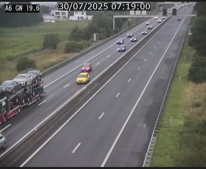 Traffic live webcam Luxembourg - Steinfort - A6 - BK 19.6 - direction Belgique