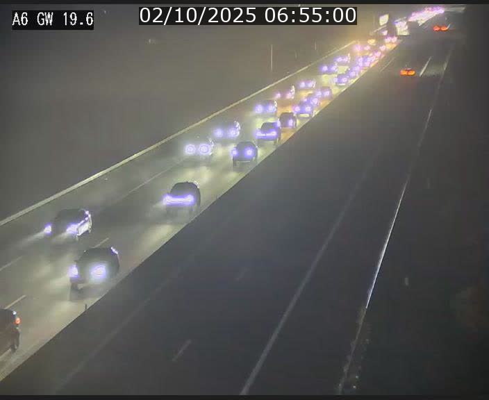 Traffic live webcam Luxembourg - Steinfort - A6 - BK 19.6 - direction Belgique
