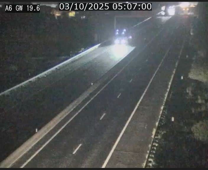Traffic live webcam Luxembourg - Steinfort - A6 - BK 19.6 - direction Belgique