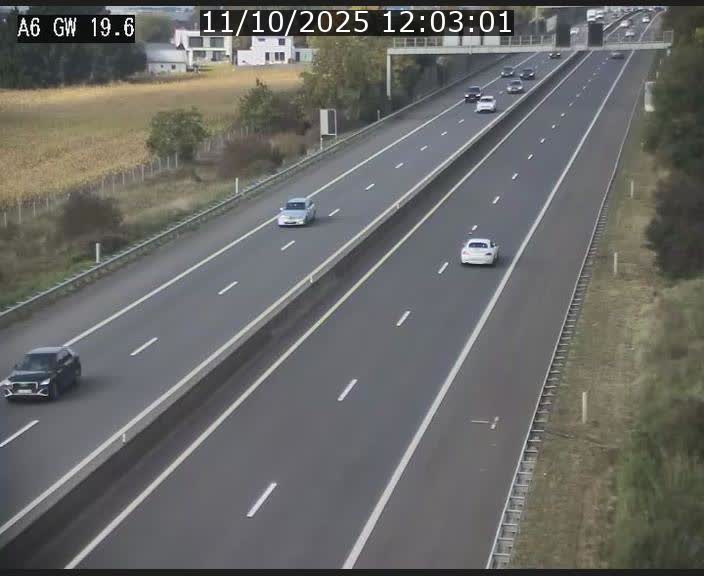 Traffic live webcam Luxembourg - Steinfort - A6 - BK 19.6 - direction Belgique