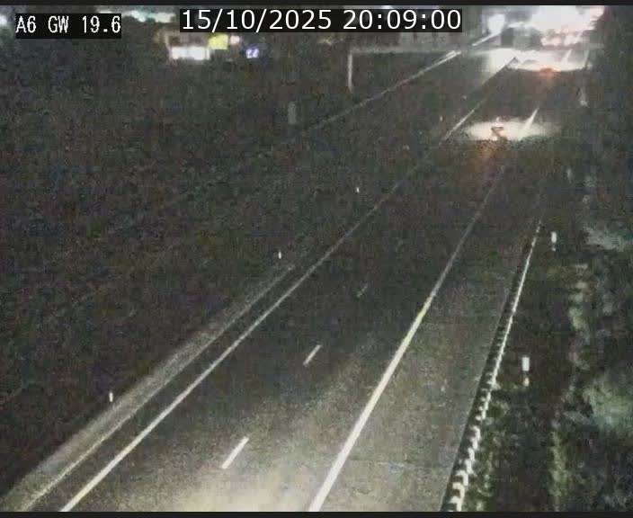 Traffic live webcam Luxembourg - Steinfort - A6 - BK 19.6 - direction Belgique