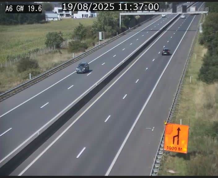 <h2>Traffic live webcam Luxembourg - Steinfort - A6 - BK 19.6 - direction Belgique</h2>