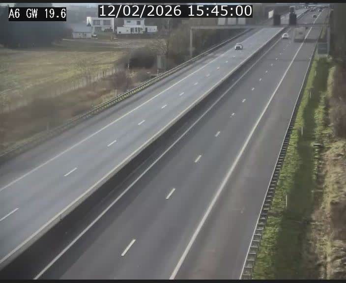 <h2>Traffic live webcam Luxembourg - Steinfort - A6 - BK 19.6 - direction Belgique</h2>