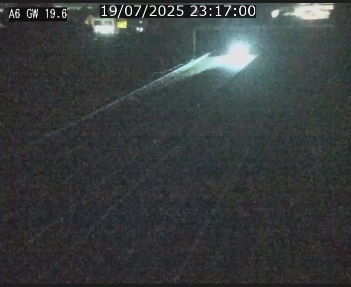 <h2>Traffic live webcam Luxembourg - Steinfort - A6 - BK 19.6 - direction Belgique</h2>