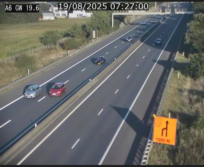 <h2>Traffic live webcam Luxembourg - Steinfort - A6 - BK 19.6 - direction Belgique</h2>