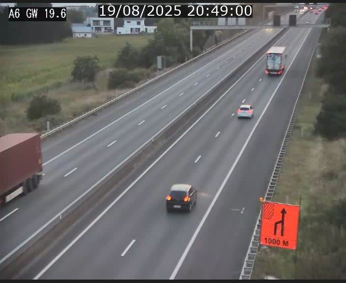 <h2>Traffic live webcam Luxembourg - Steinfort - A6 - BK 19.6 - direction Belgique</h2>
