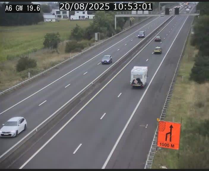 <h2>Traffic live webcam Luxembourg - Steinfort - A6 - BK 19.6 - direction Belgique</h2>