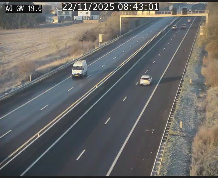 <h2>Traffic live webcam Luxembourg - Steinfort - A6 - BK 19.6 - direction Belgique</h2>