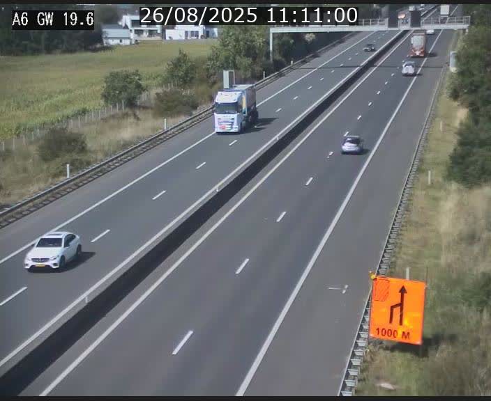 <h2>Traffic live webcam Luxembourg - Steinfort - A6 - BK 19.6 - direction Belgique</h2>